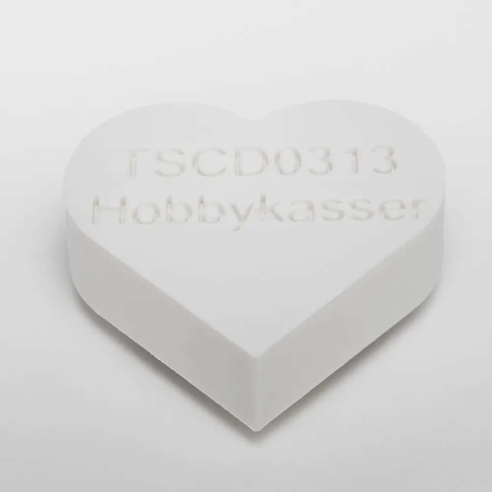 [HKP0049] Hjælper til Three Scoops "Julehjerte kræmmerhus" TSCD0313